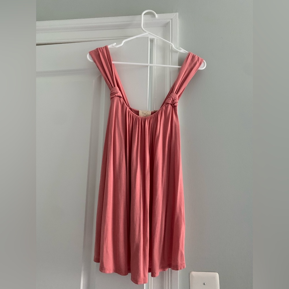 Beautiful Anthropologie Dusty Pink Top